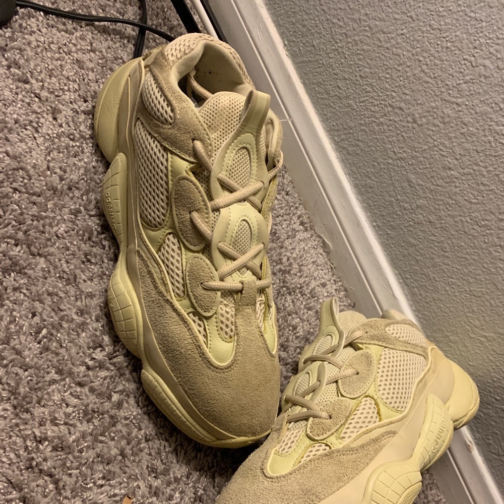 Yeezy 500 TRADE